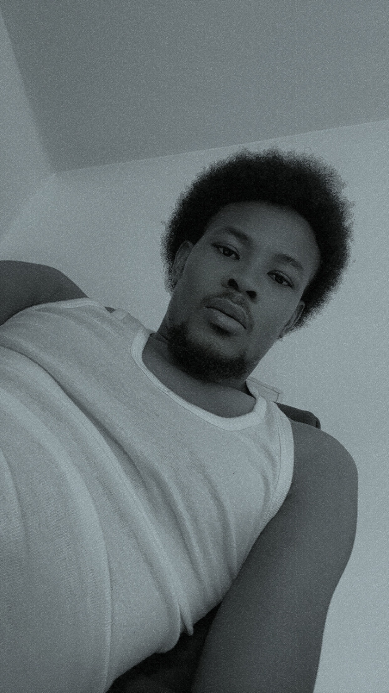 Profil de Ezzedine, 26 ans, Rencontre à Milton