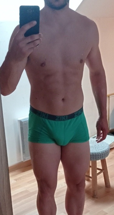 Profil de Almamy, 39 ans, Rencontre à Diamond Valley