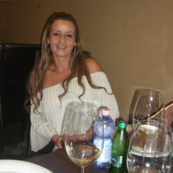 Profil de Erneste, 50 ans, Rencontre à Saint-Hugues