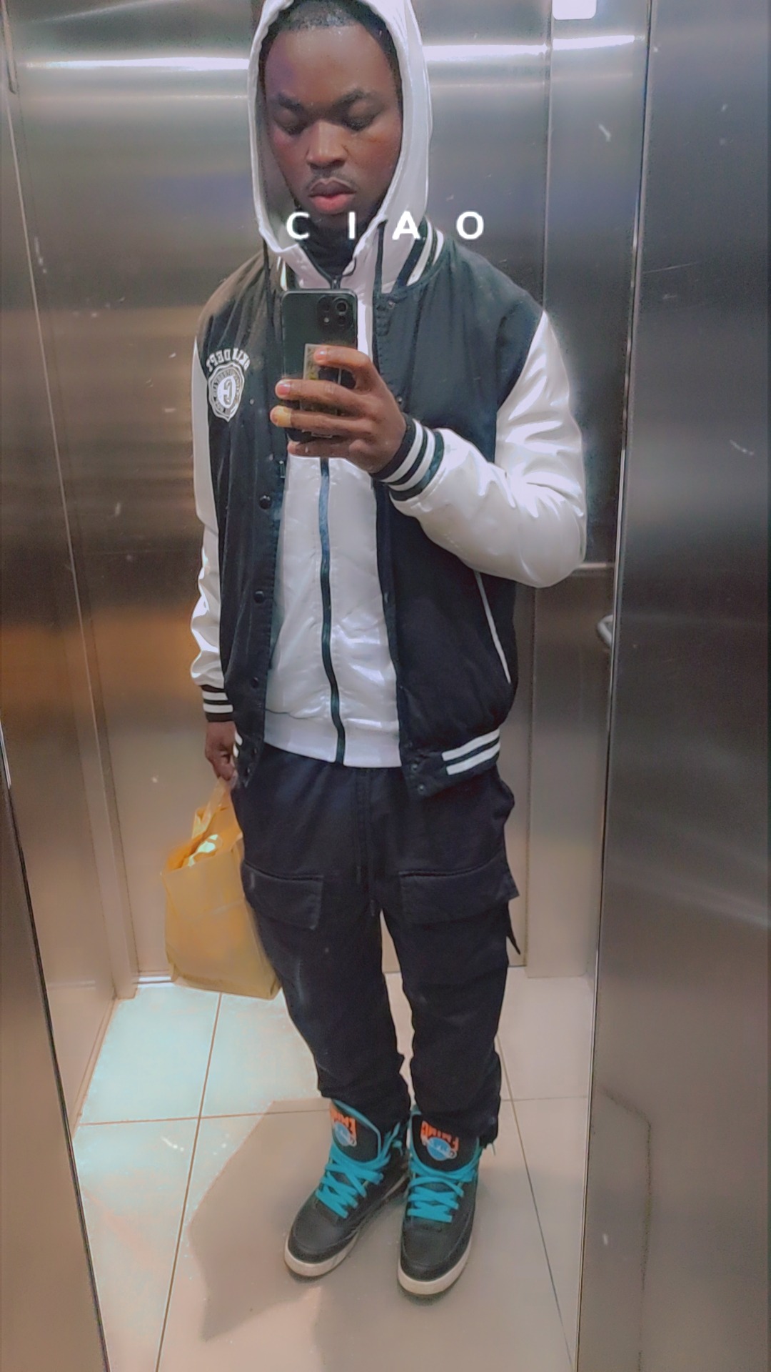 Profil de Karl-emmanuel, 22 ans, Rencontre à Springfield