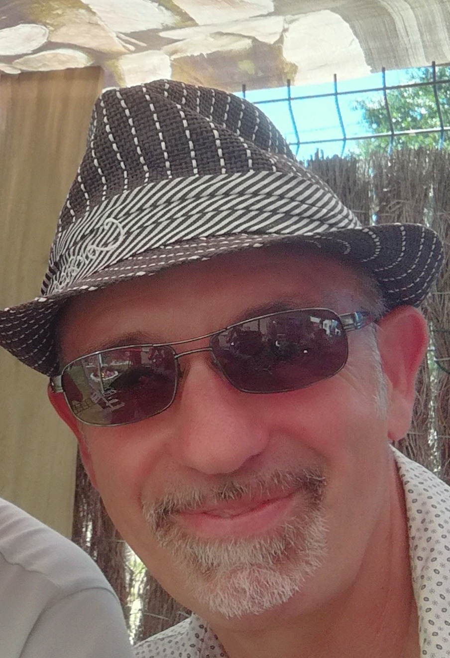 Profil de Oswald, 51 ans, Rencontre à Hull