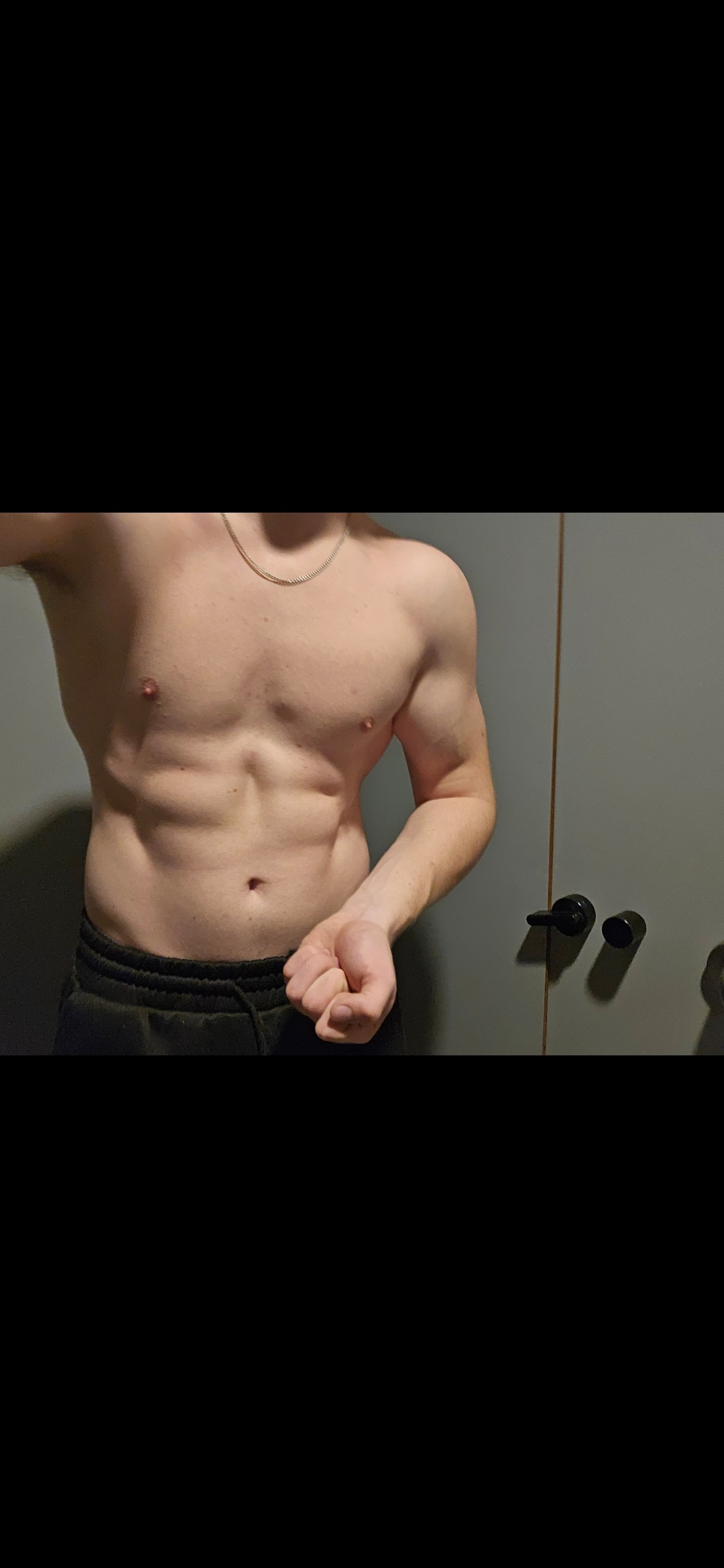 Profil de Ademe, 18 ans, Rencontre à Young