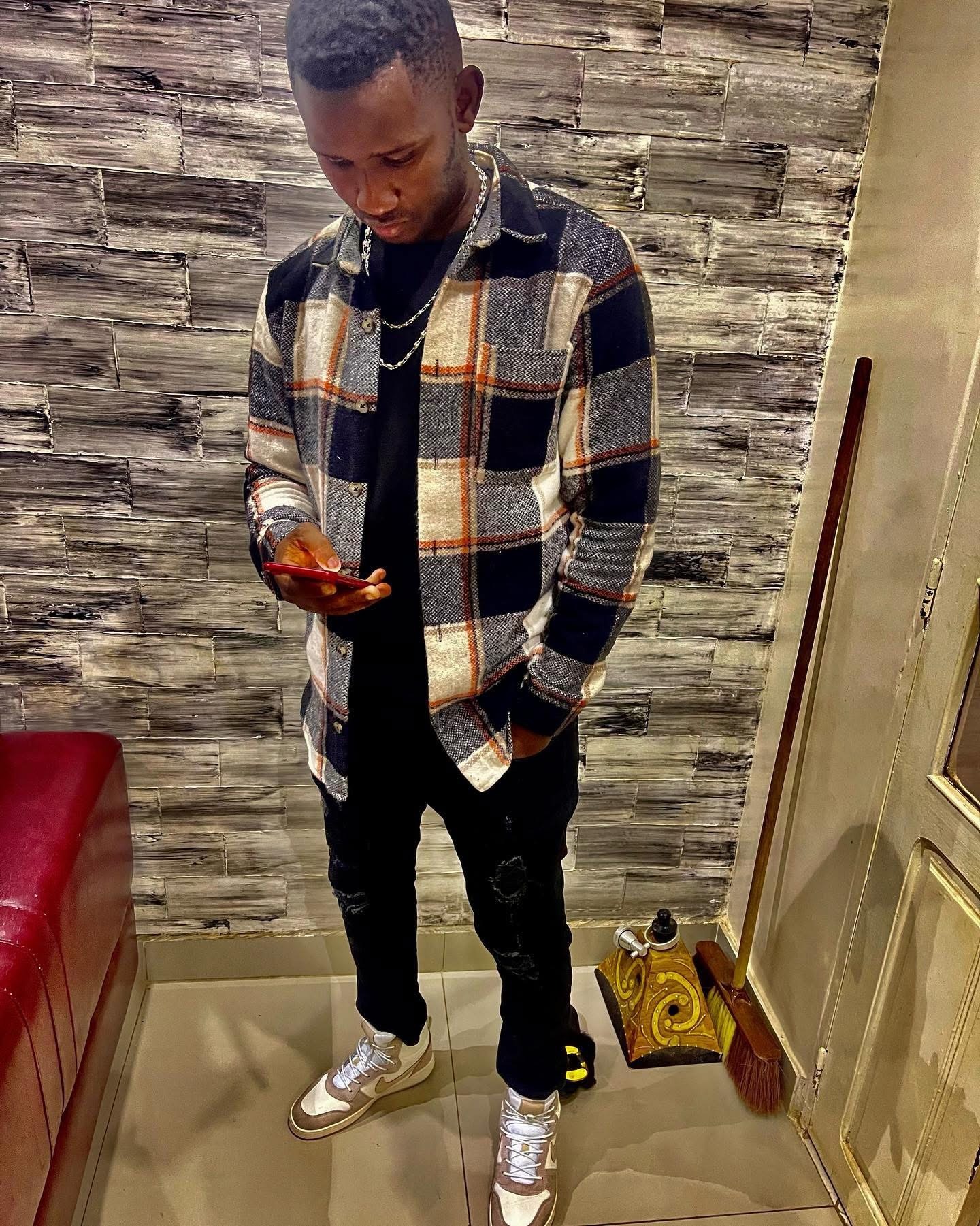 Profil de Azad, 38 ans, Rencontre à Redvers