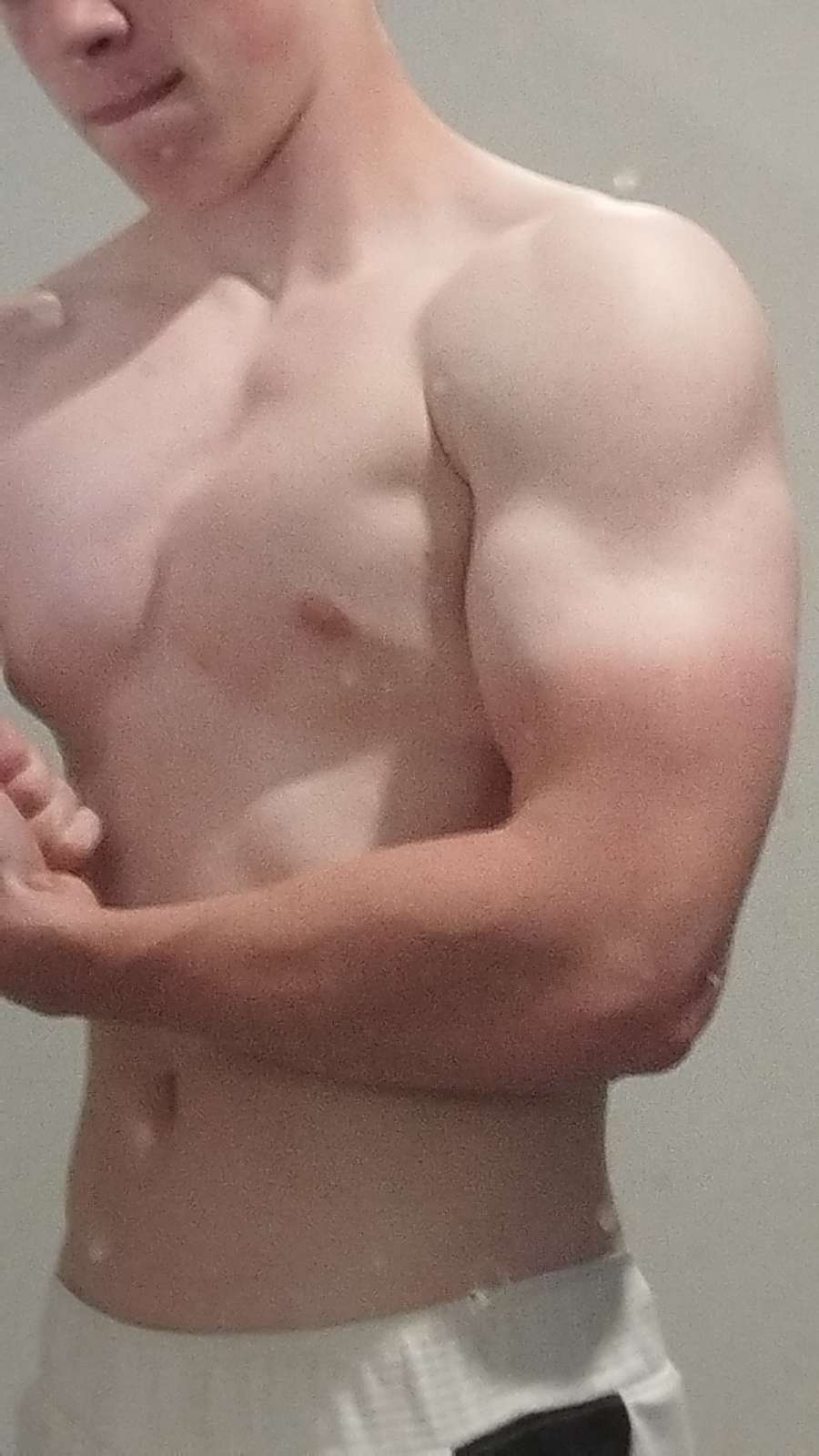 Profil de Henoc, 20 ans, Rencontre à Sylvania