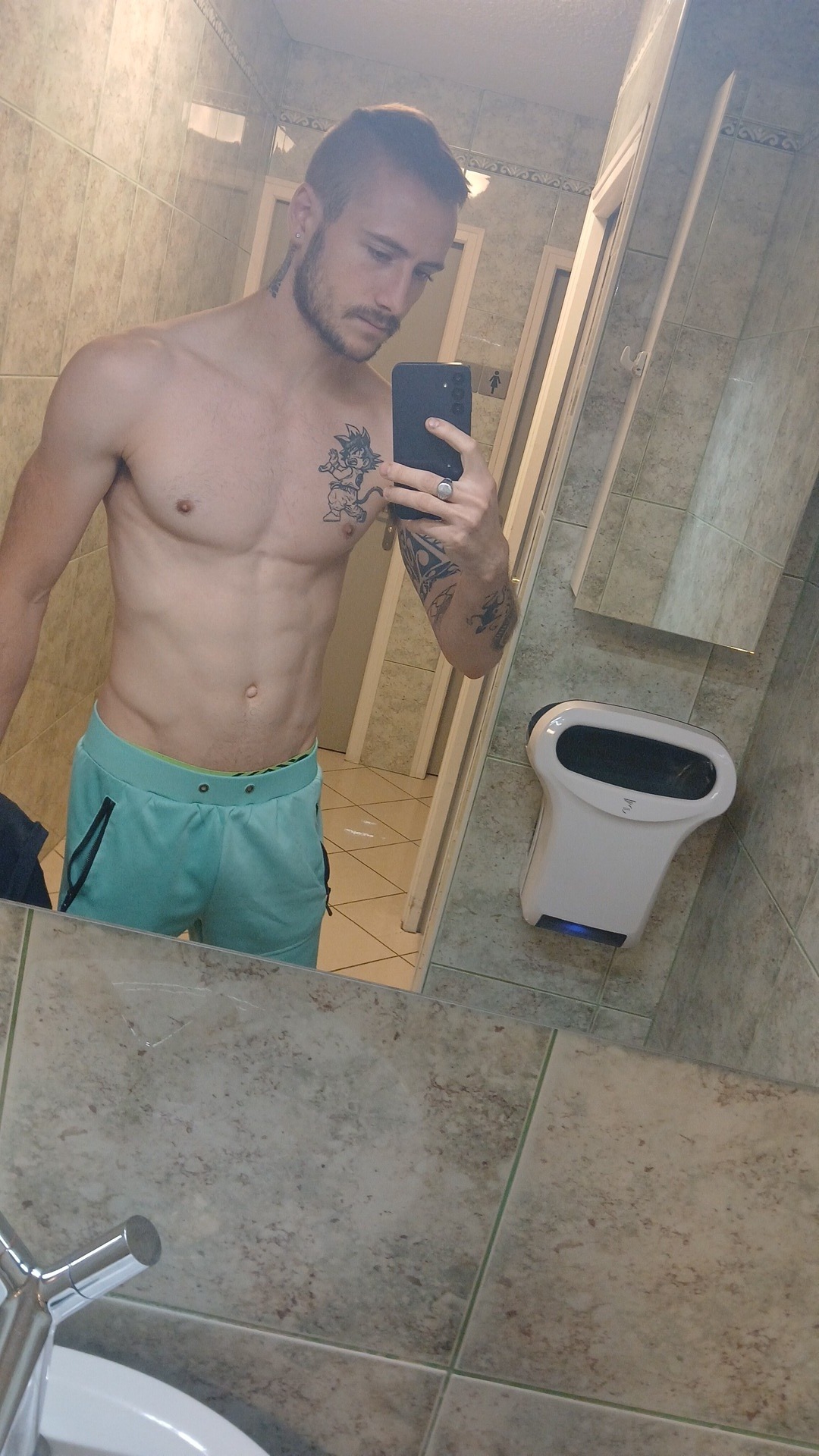 Profil de Guilian, 26 ans, Rencontre à Duchess