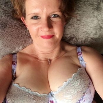 Profil de Bella, 46 ans, Rencontre à English Harbour East